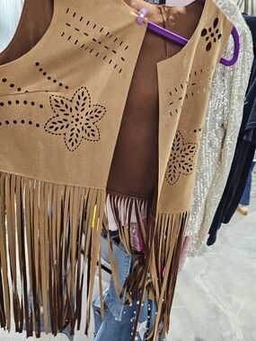 Fringed Suede-Style Women’s Vest  - Tan